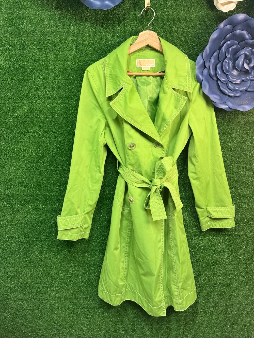 Michael Kors green belted trench coat with button detail mid-length size L